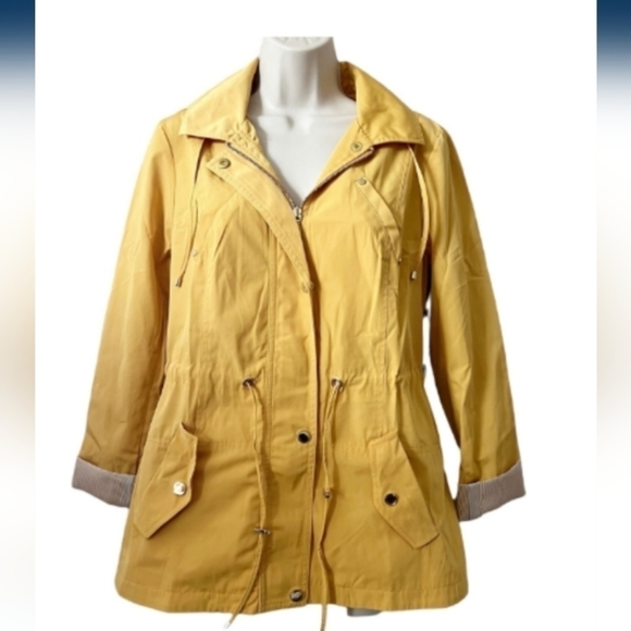NWT Charter Water-Resistant Yellow Utility Hooded Jacket $99.50 Medium - Picture 2 of 8